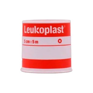 ESPARADRAPO LEUKOPLAST 1 UNIDAD 5 M X 5 CM COLOR CARNE