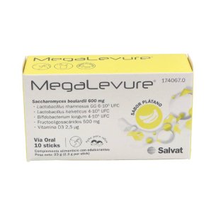 MEGALEVURE  10 STICKS SABOR PLATANO
